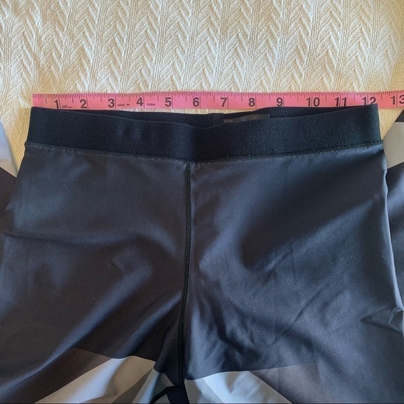 Ultracor Ultra Elite Facet Print Leggings - Picture 5 of 7